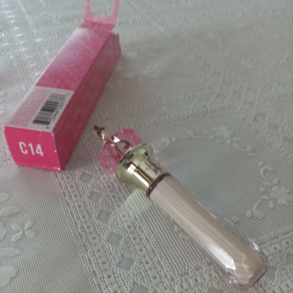 🆕 C14 Jeffree Star Cosmetics Magic Star Liquid Concealer in C14